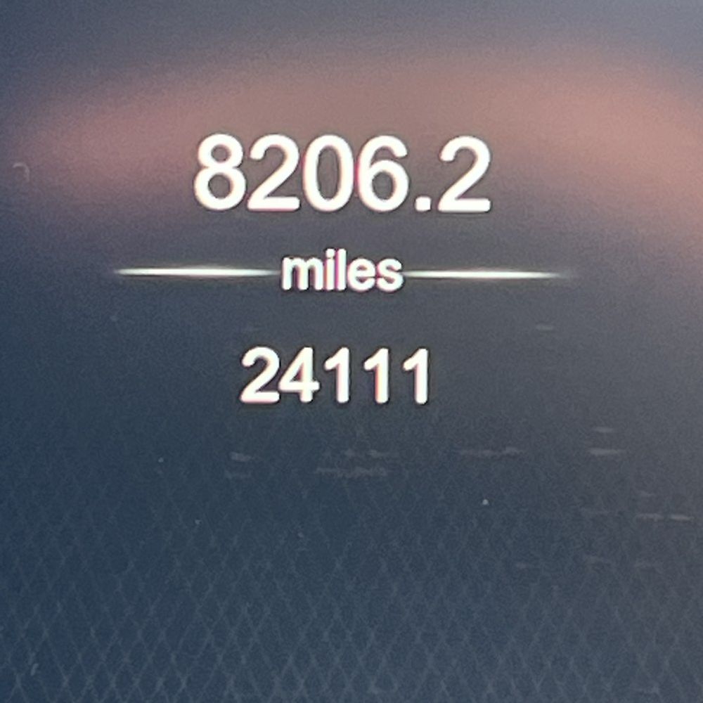 2023 Aston Martin DBX 707