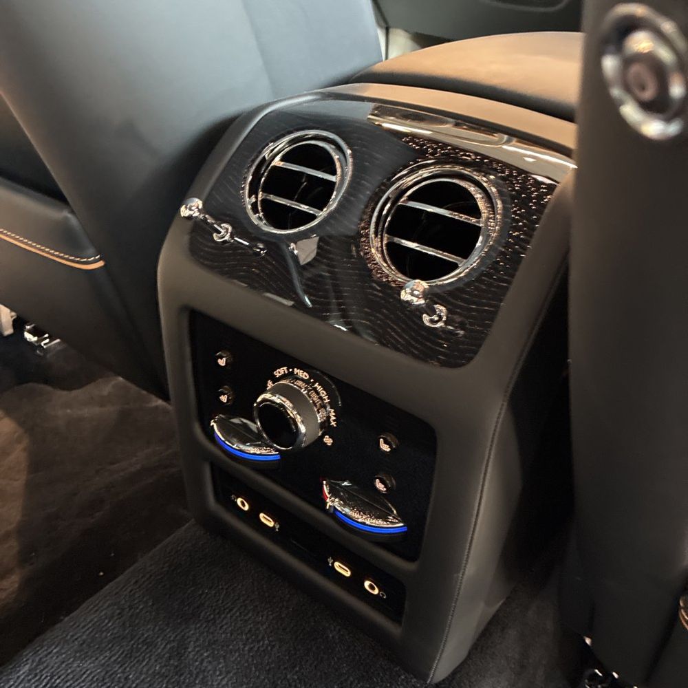 2025 Rolls-Royce Ghost
