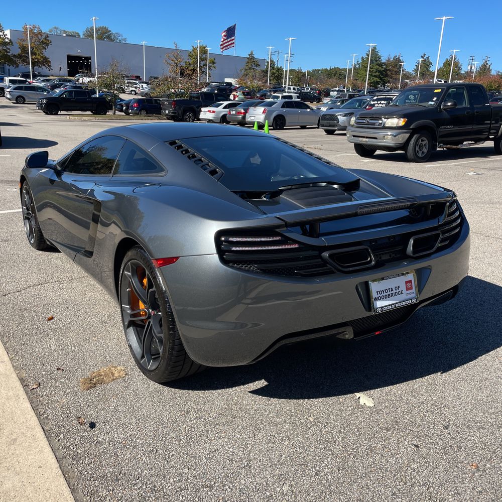 2012 McLaren MP4-12C