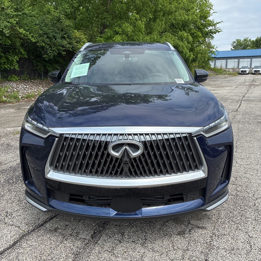 2026 INFINITI QX60 LUXE photo 14