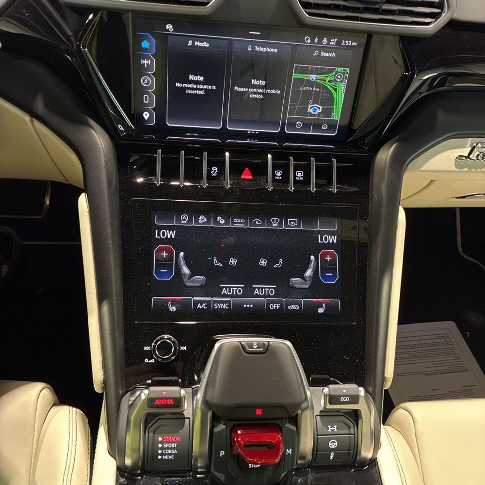2023 Lamborghini Urus S