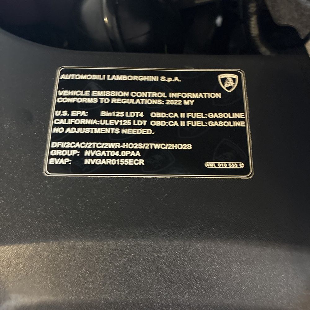 2022 Lamborghini Urus