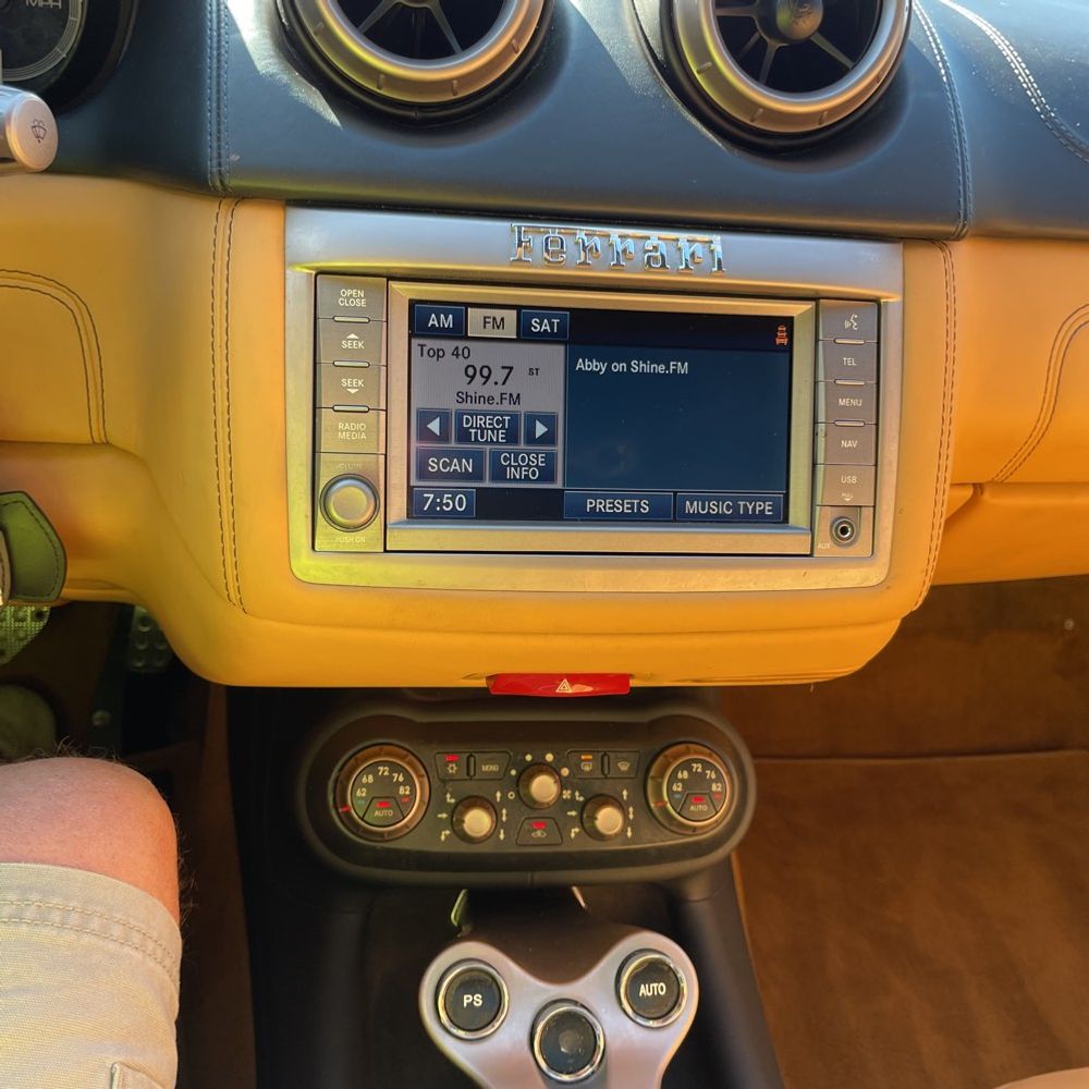 2010 Ferrari California