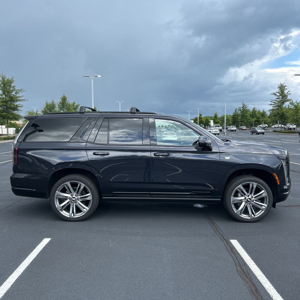 2025 Cadillac Escalade Sport Platinum