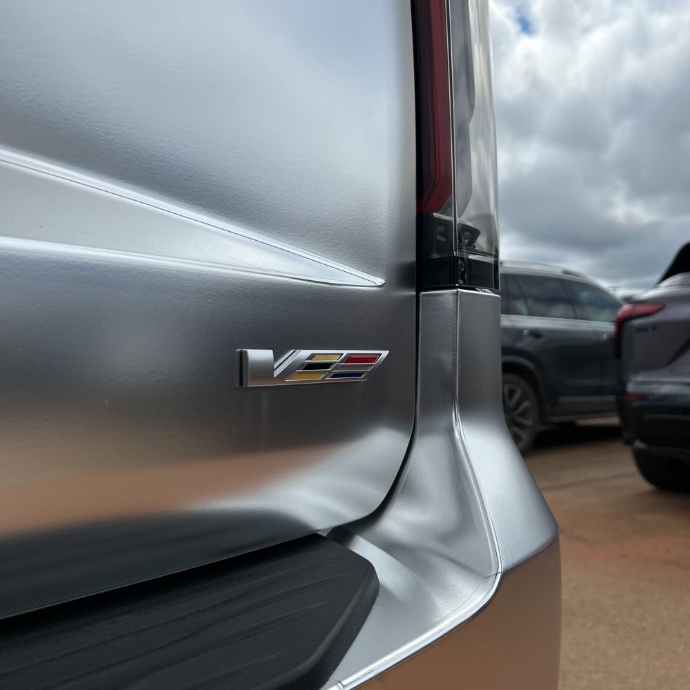 2023 Cadillac Escalade-V ESV Base