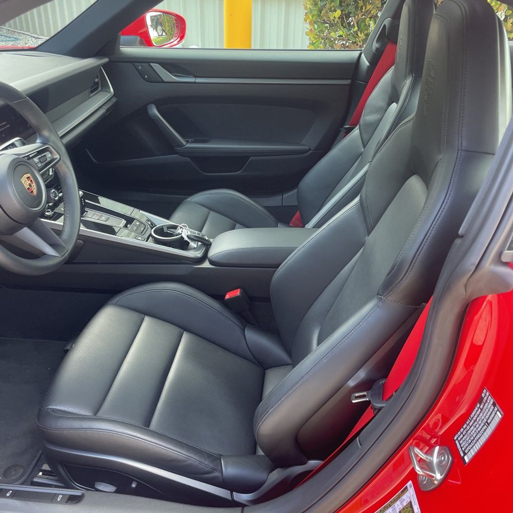 2024 Porsche 911 Carrera
