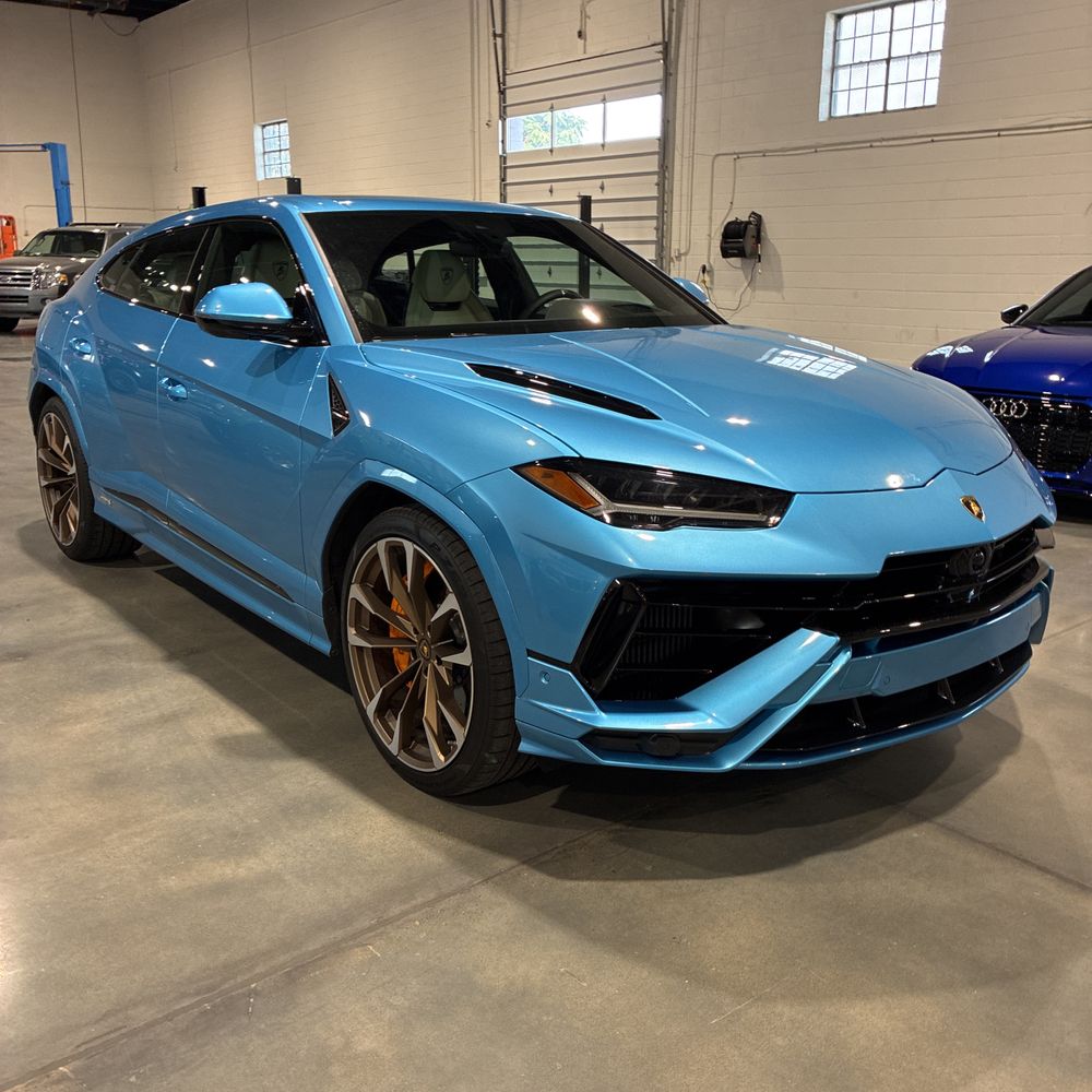2023 Lamborghini Urus S