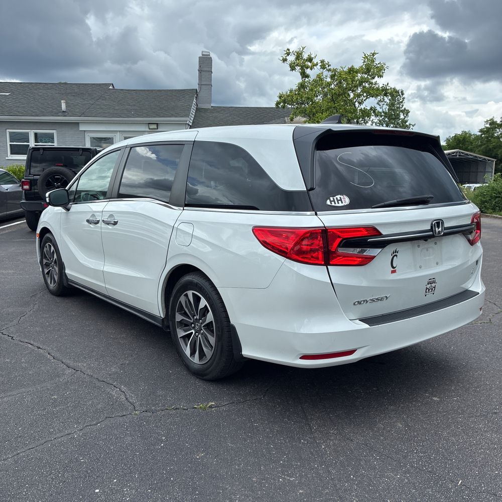 2022 Honda Odyssey EX-L photo 5