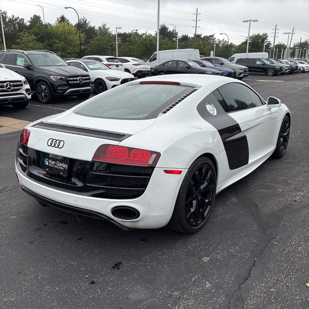 2011 Audi R8 5.2