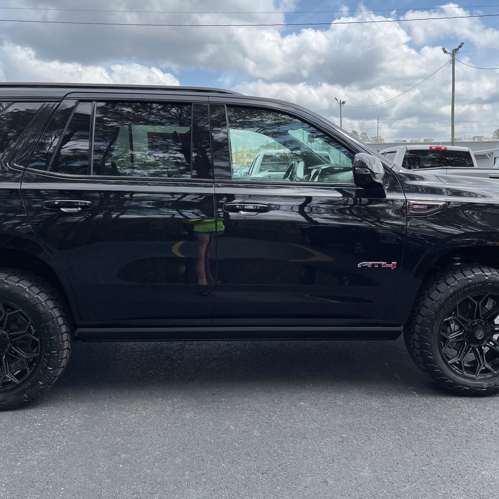 2025 GMC Yukon AT4 Ultimate