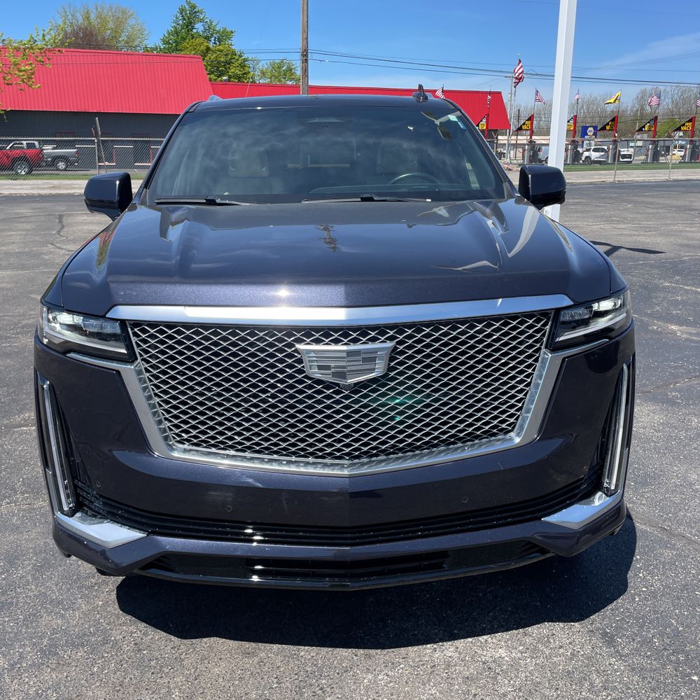 2023 Cadillac Escalade ESV Premium Luxury