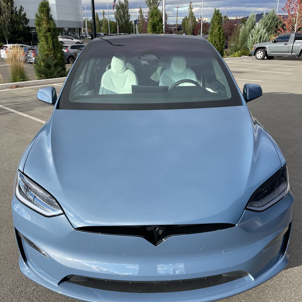 2026 Tesla Model X Plaid