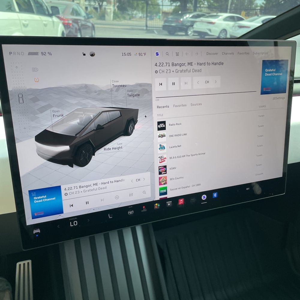 2024 Tesla Cybertruck Base