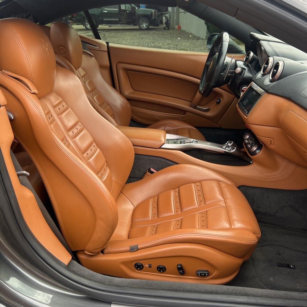 2010 Ferrari California