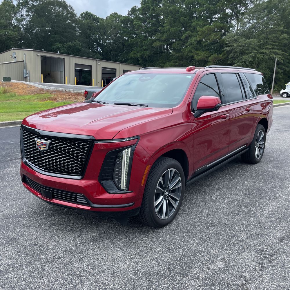 2025 Cadillac Escalade ESV Sport