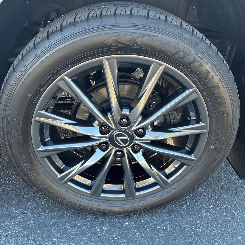 2024 Lexus LX 600 F SPORT Handling