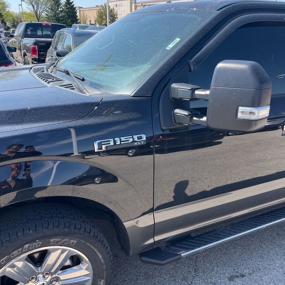 2018 Ford F-150 XLT photo 2
