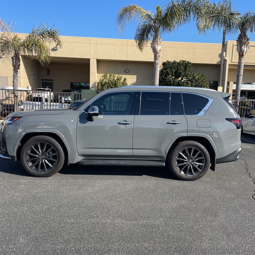 2023 Lexus LX 600 F SPORT Handling