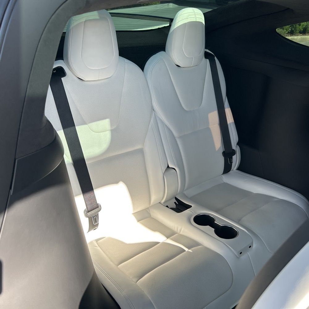 2022 Tesla Model X Plaid