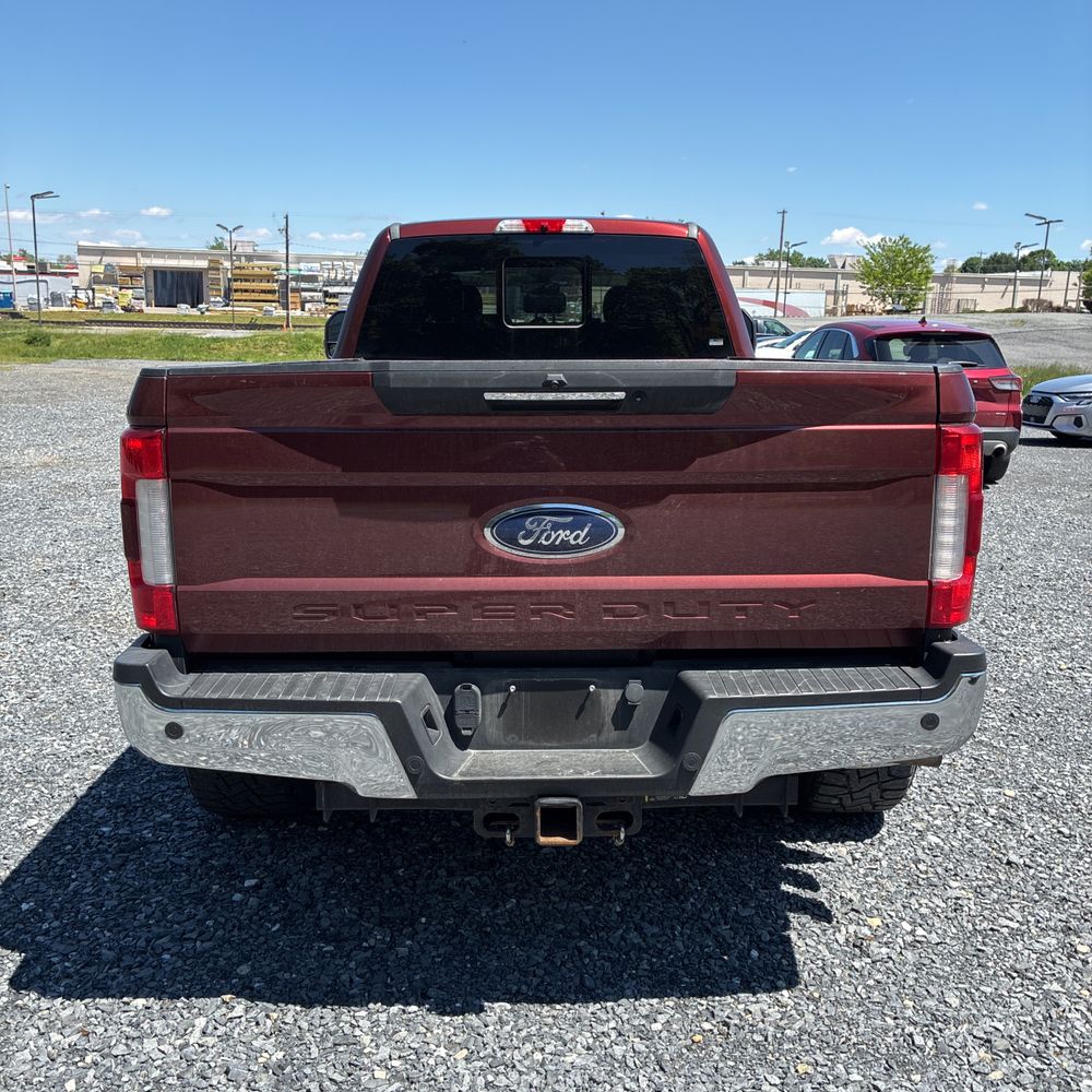 2017 Ford F-350 Super Duty Lariat