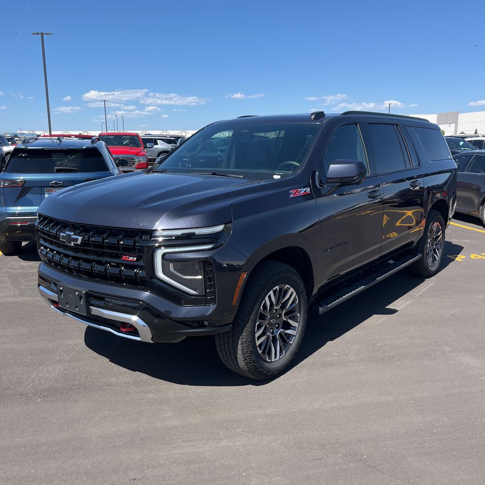 2025 Chevrolet Suburban Z71