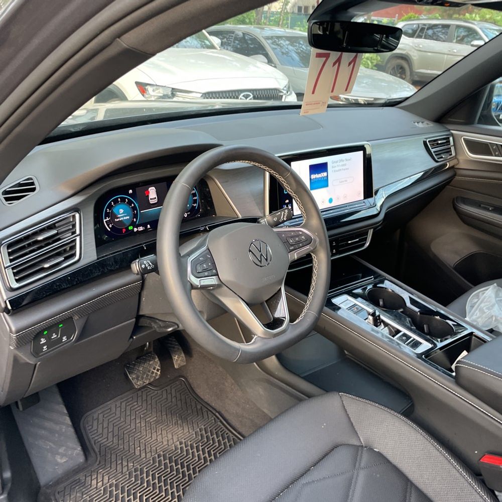 2024 Volkswagen Atlas Cross Sport SE 4Motion
