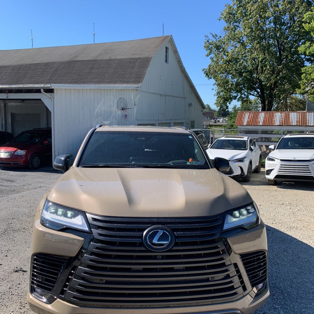 2025 Lexus LX 700h Overtrail