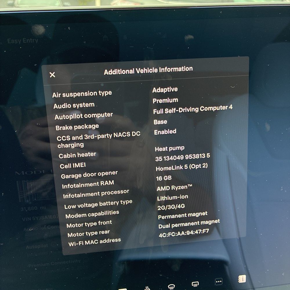 2023 Tesla Model S Plaid