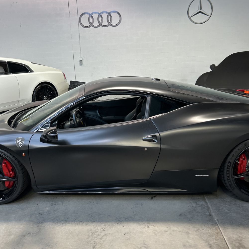 2010 Ferrari 458 Italia Base