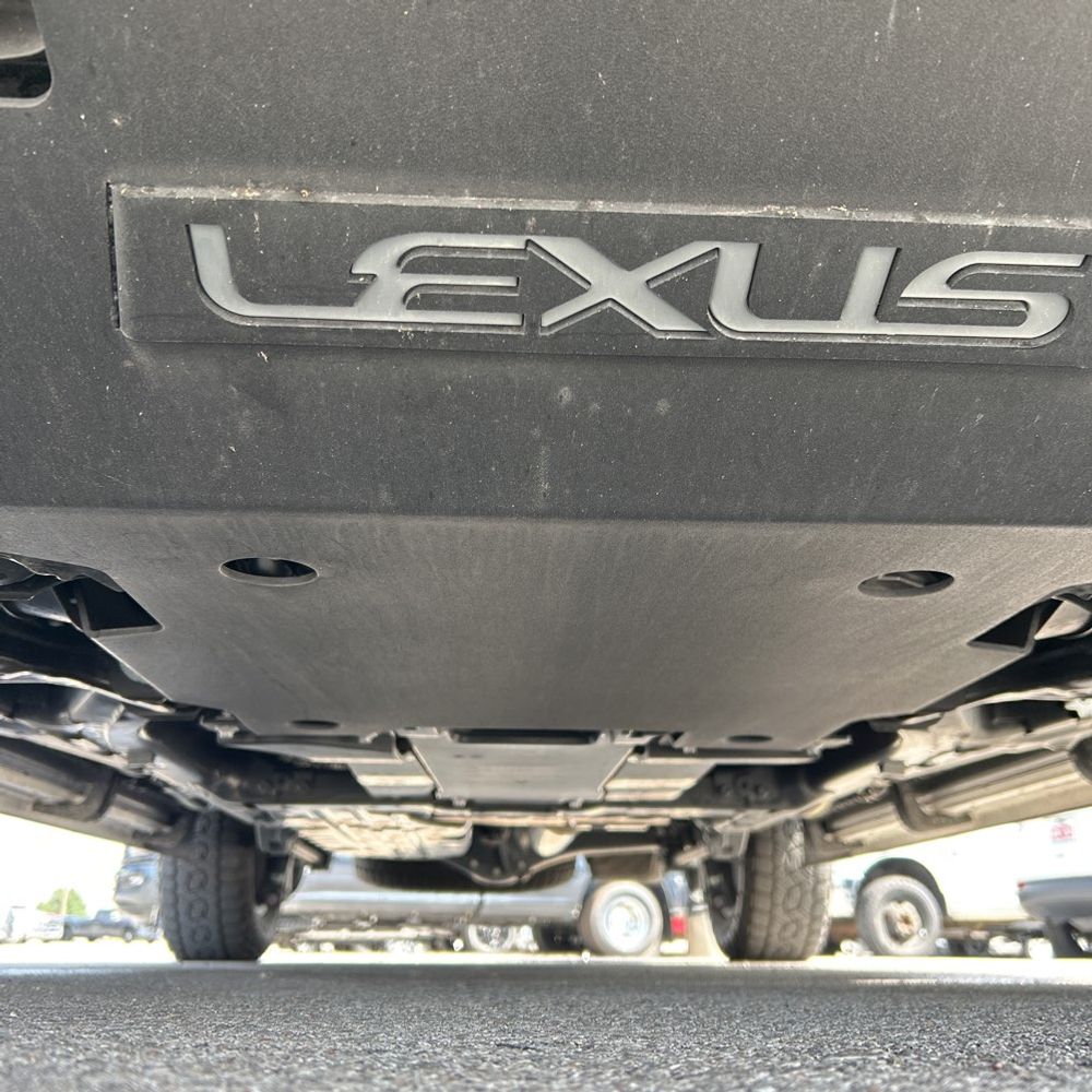 2025 Lexus LX 700h Overtrail