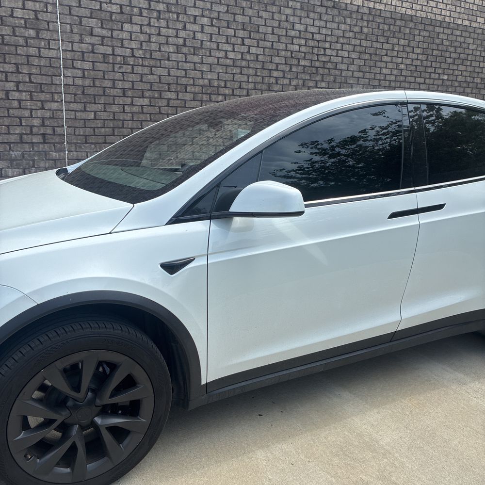 2022 Tesla Model X Base