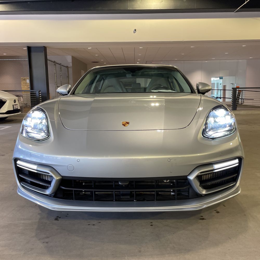 2021 Porsche Panamera