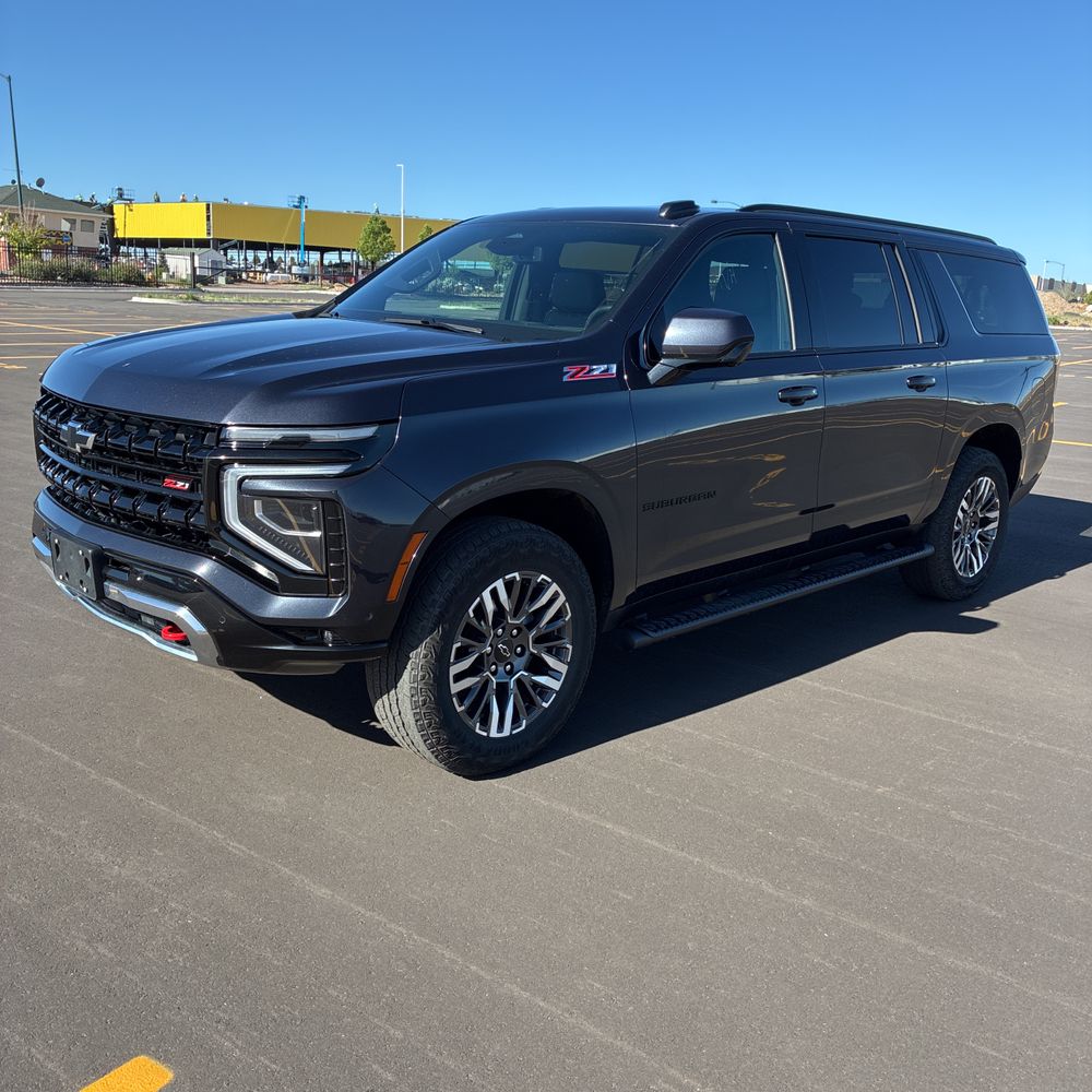 2025 Chevrolet Suburban Z71