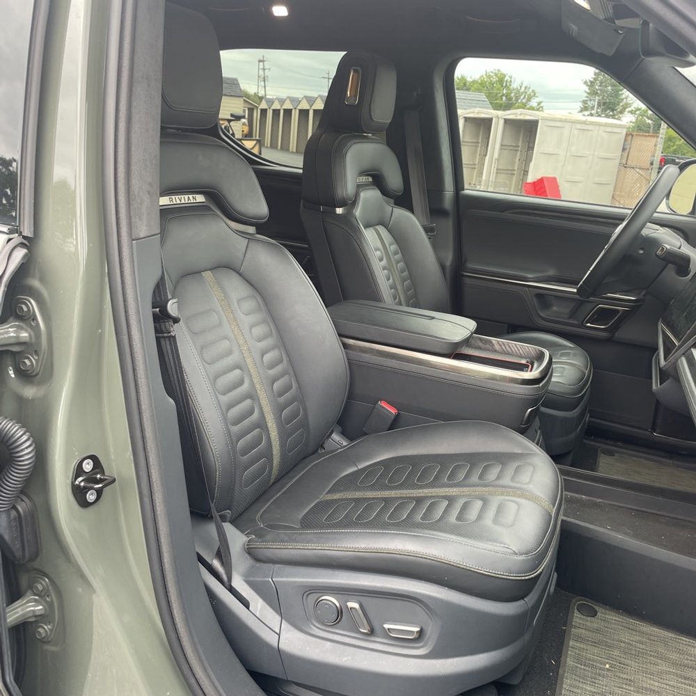 2022 Rivian R1T Launch Edition