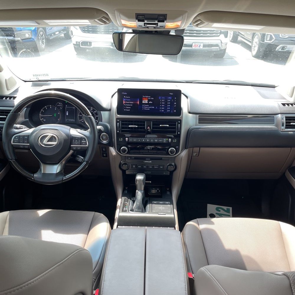 2023 Lexus GX 460 Base