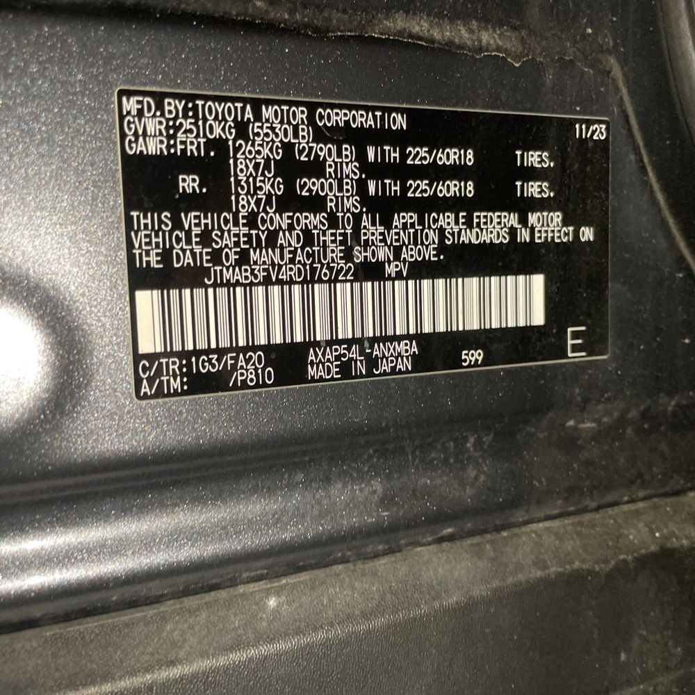 2024 Toyota RAV4 Prime SE