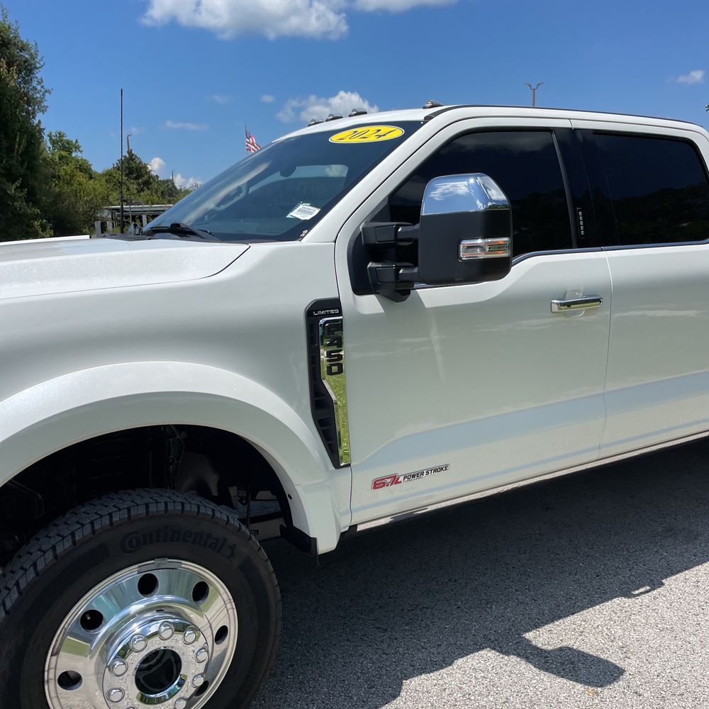 2024 Ford F-450 Super Duty Limited