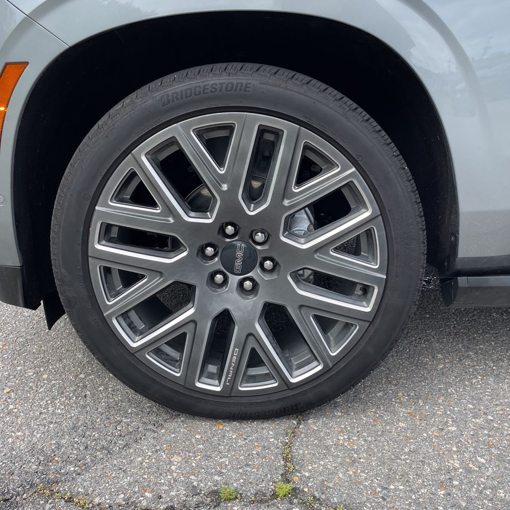 2025 GMC Yukon XL Denali Ultimate