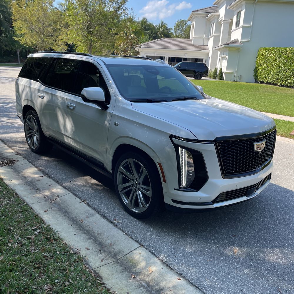 2025 Cadillac Escalade Sport Platinum