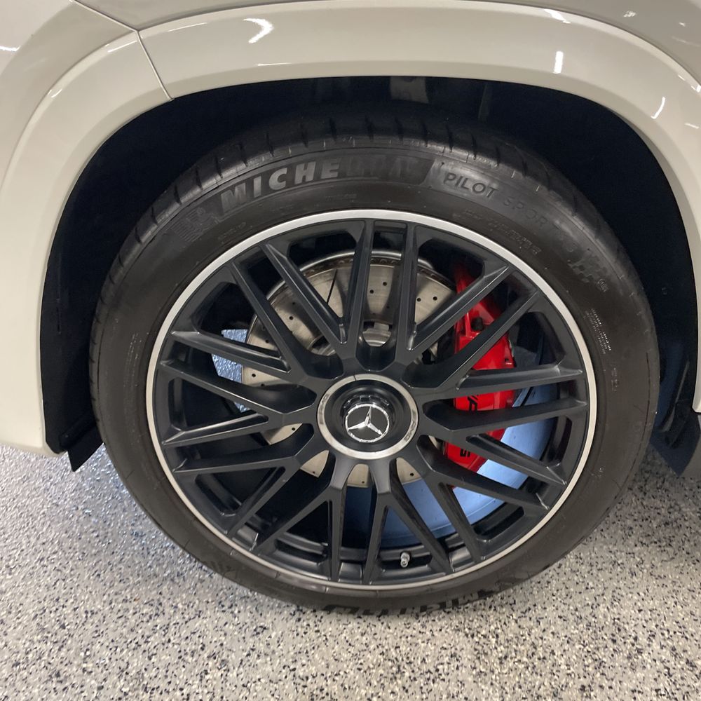 2023 Mercedes-Benz GLS AMG GLS 63