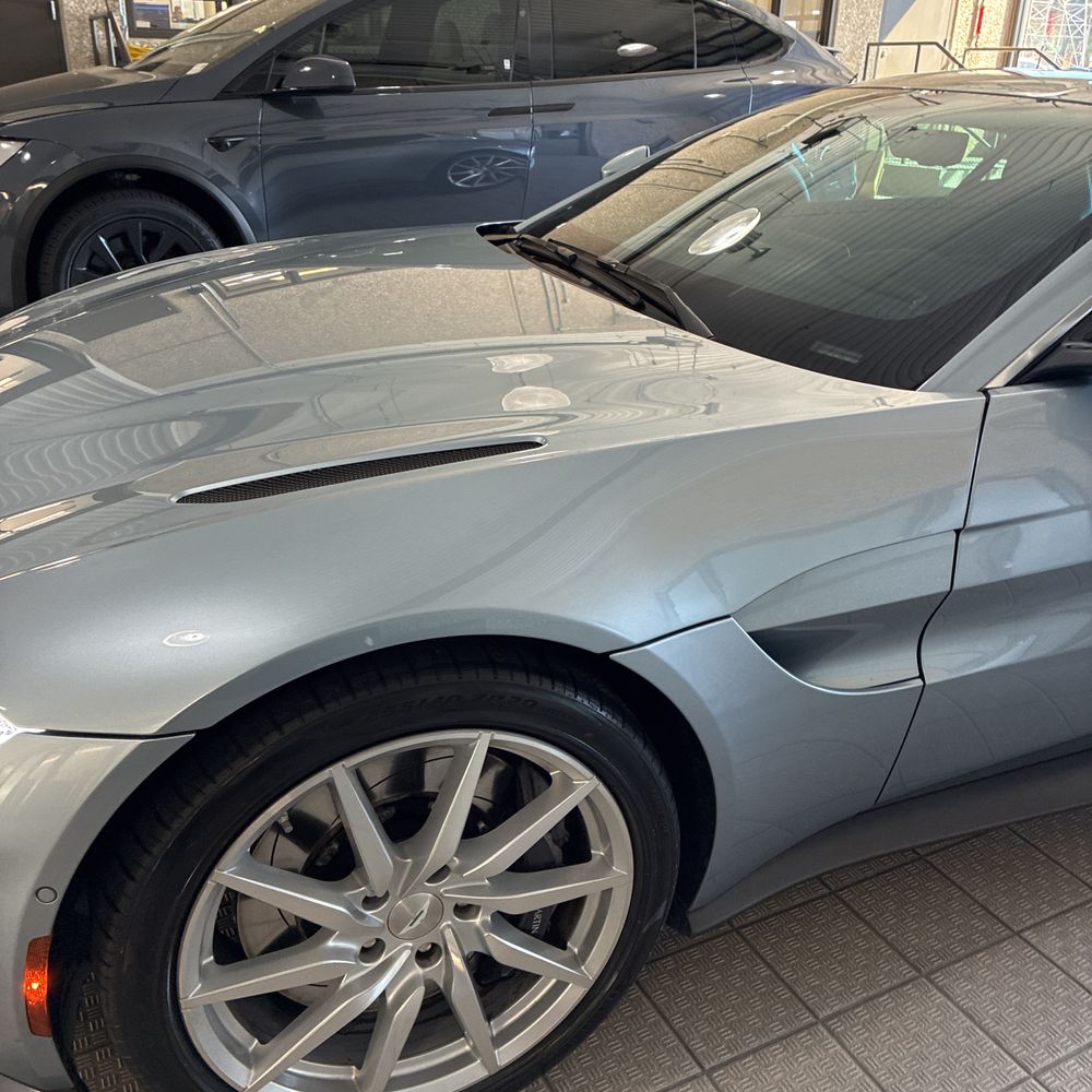 2020 Aston Martin Vantage