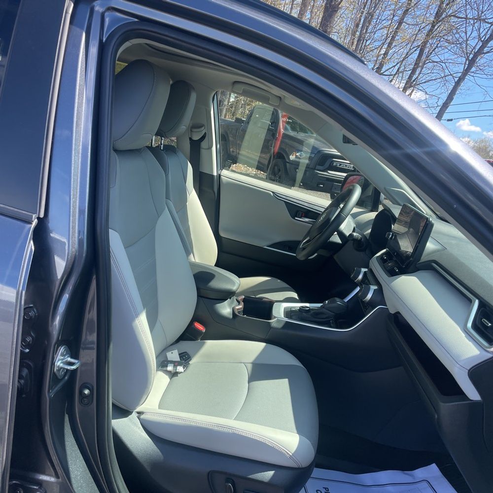 2023 Toyota RAV4 Hybrid Limited