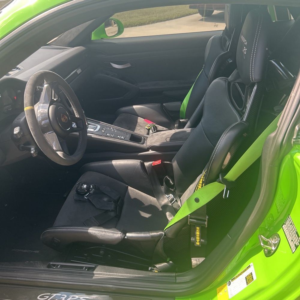 2019 Porsche 911 Carrera