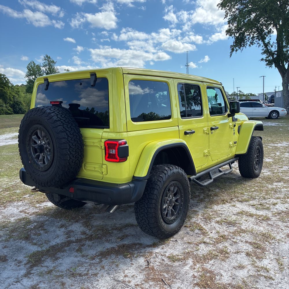 2023 Jeep Wrangler Rubicon 392