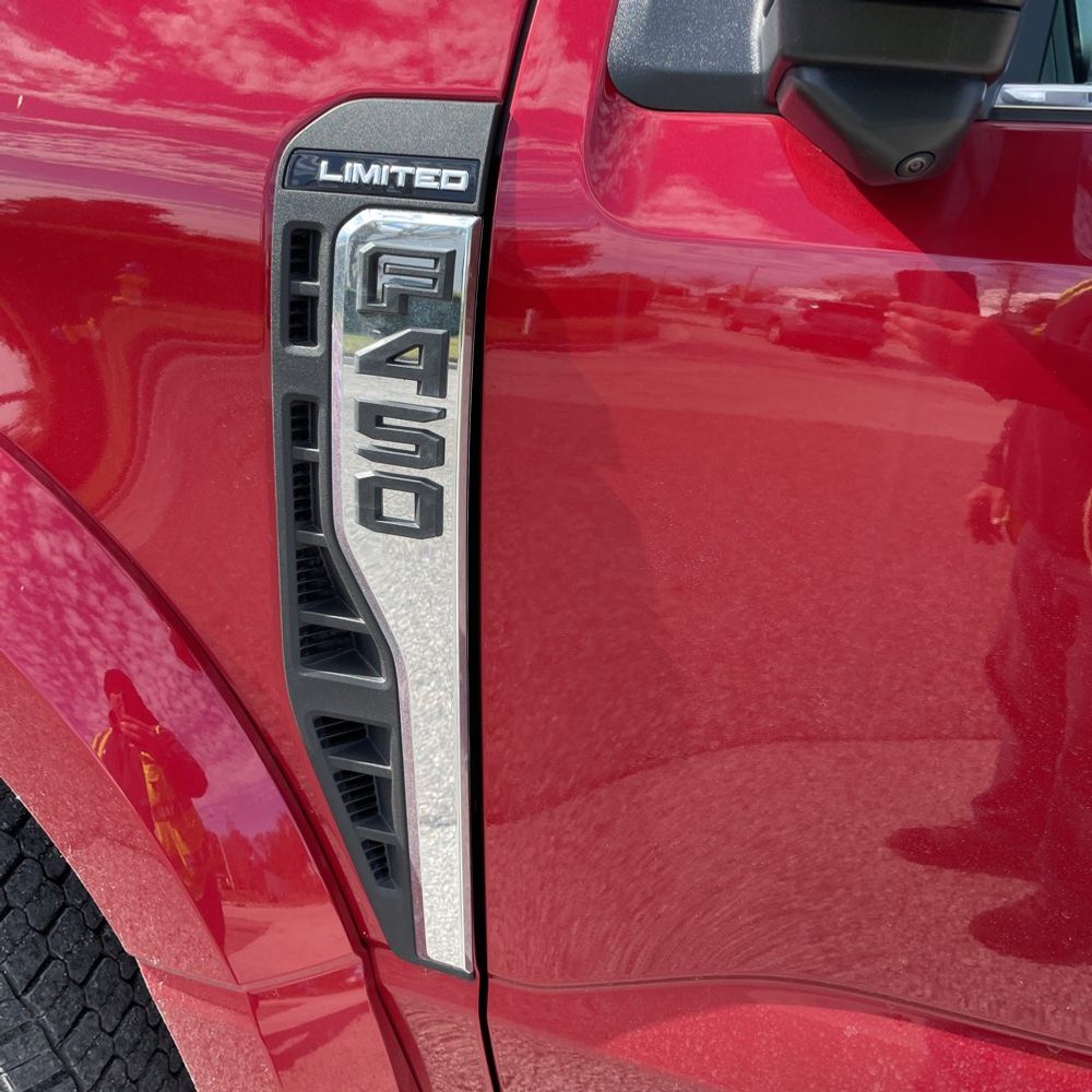 2024 Ford F-450 Super Duty Limited