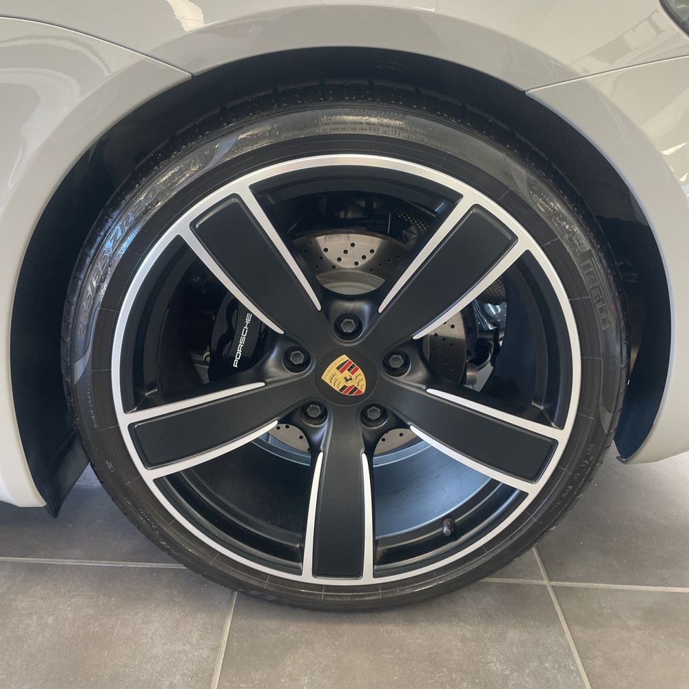 2024 Porsche 718 Cayman GTS 4.0