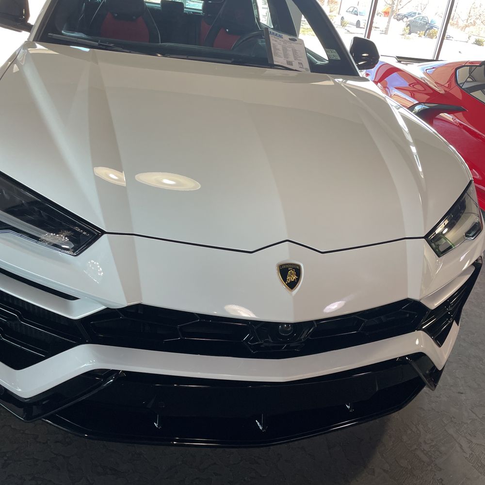 2022 Lamborghini Urus Base
