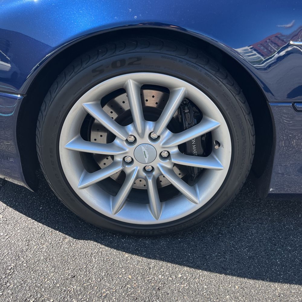 2001 Aston Martin DB7 Volante