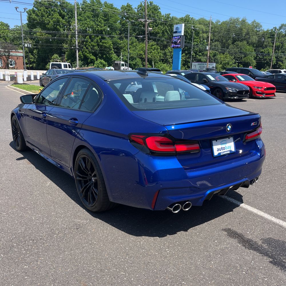 2022 BMW M5 Base