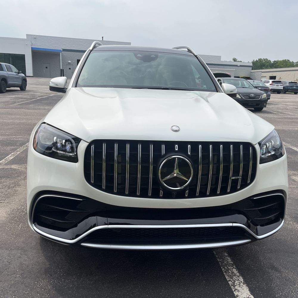 2024 Mercedes-Benz GLS AMG GLS 63